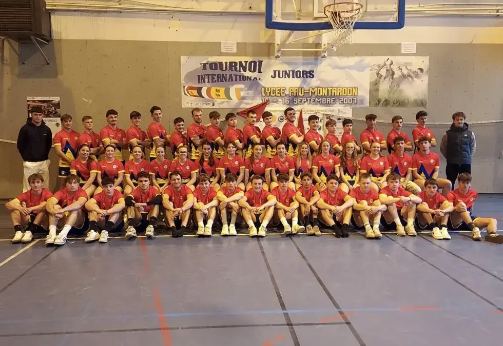 Remise des maillots au LEGTA Pau-Montardon